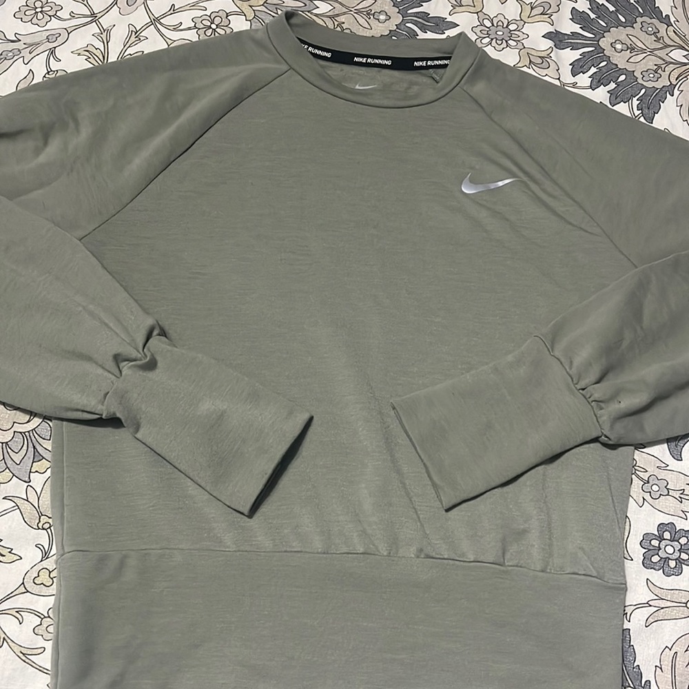Women’s Nike running long sleeve